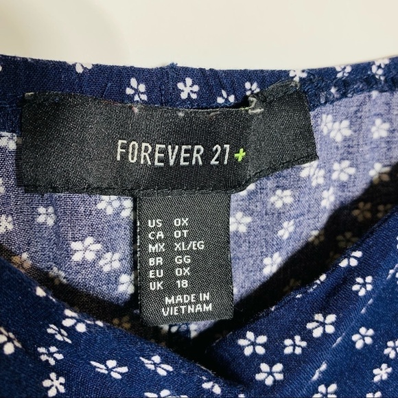 Forever 21 micro floral cami tank top - Picture 3 of 6